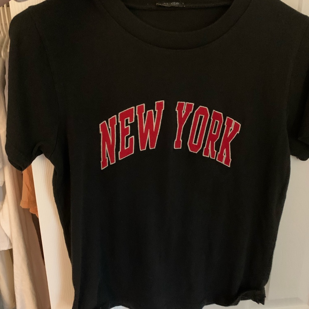 Brandy Melville shirt
